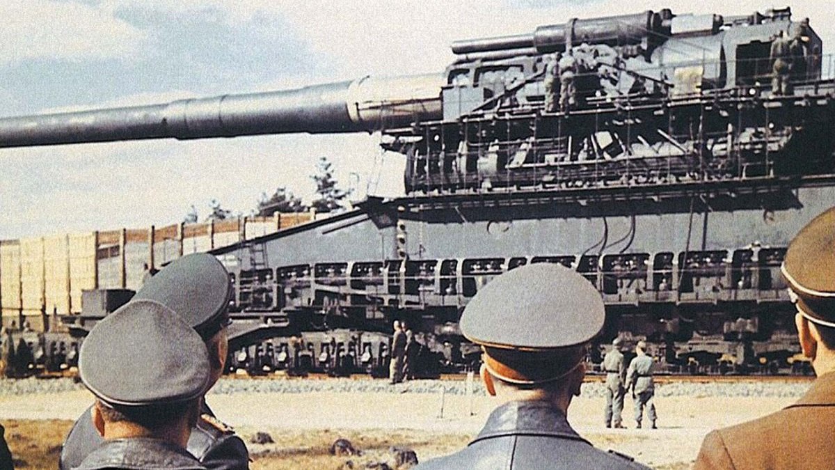 Schwerer Gustav Hitler's Largest Piece of Artillery During World War